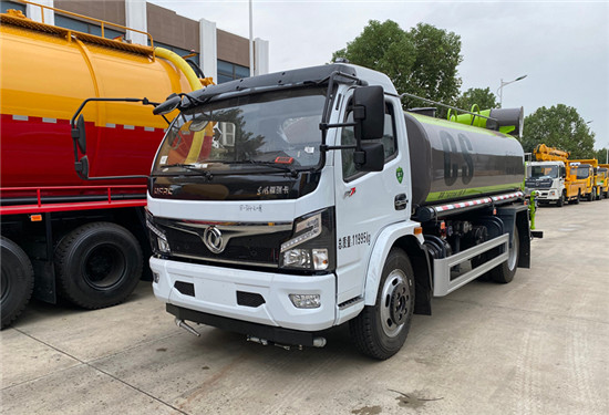 國六東風(fēng)多利卡9.2方綠化噴灑車 國六東風(fēng)多利卡9.2方綠化噴灑車